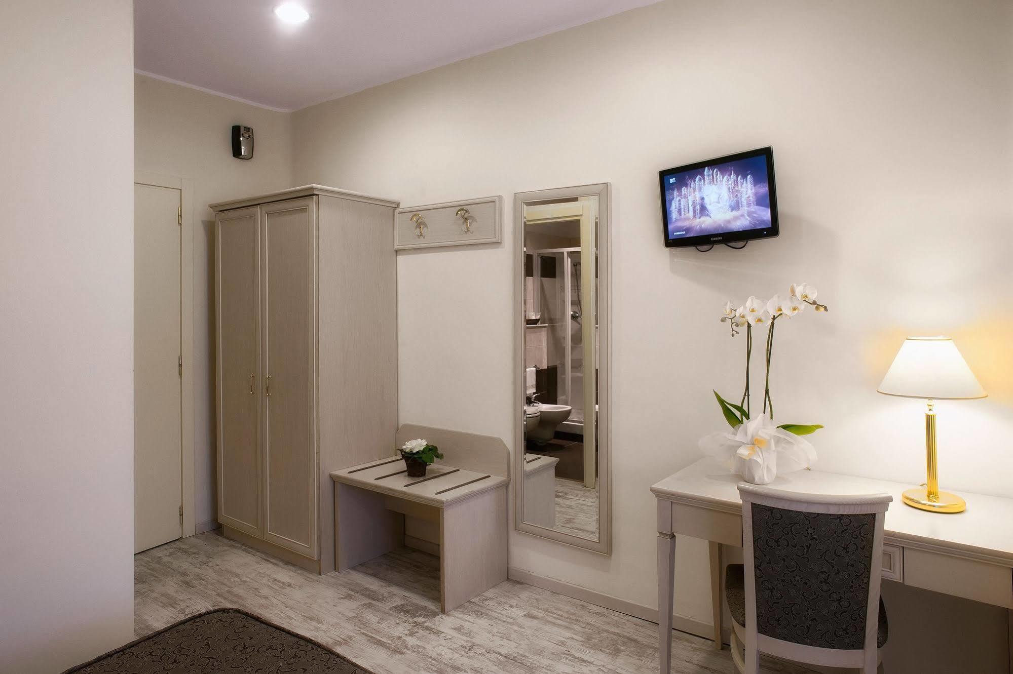 Hotel Cortese Сан Ремо Екстериор снимка